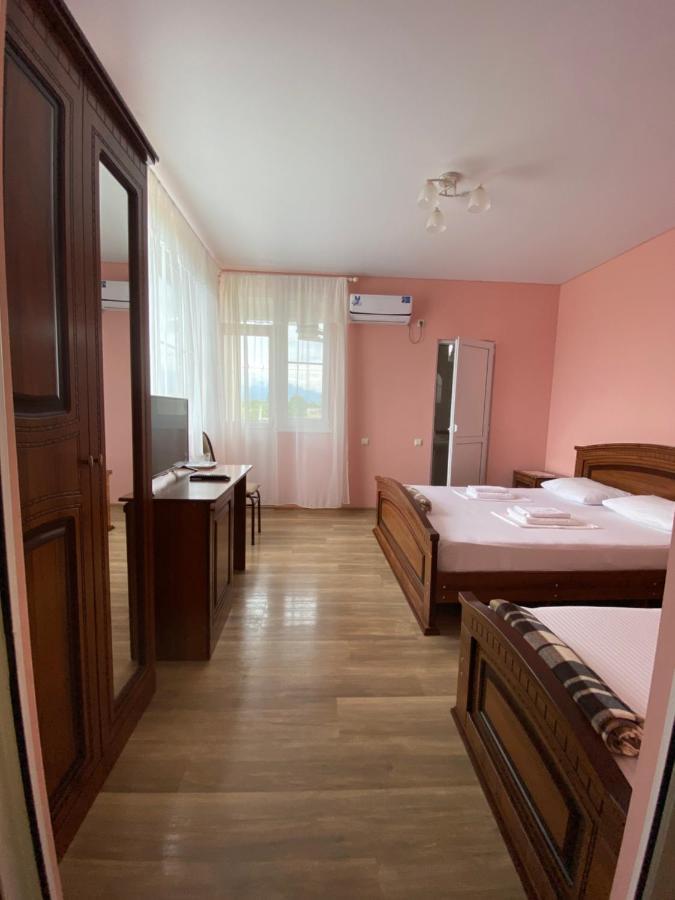 Solomon Hotel Alakhadze Exterior foto