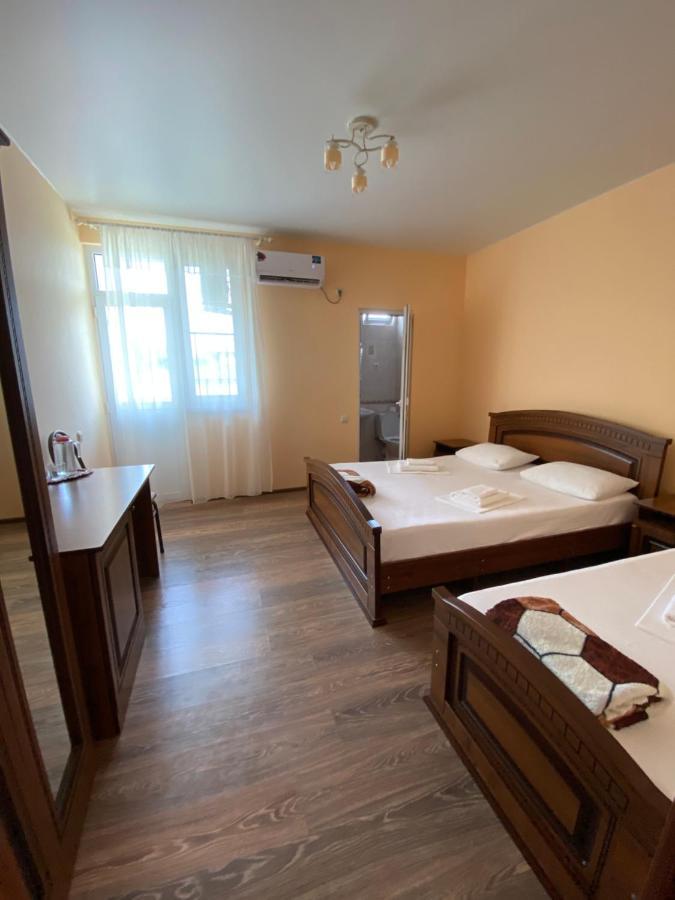 Solomon Hotel Alakhadze Exterior foto